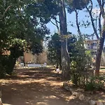 Casa Con Jardin A 30 Metros De La Playa. Vl. بالاموس