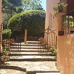 Casa Con Jardin A 30 Metros De La Playa. Vl. بيت للعطل بالاموس