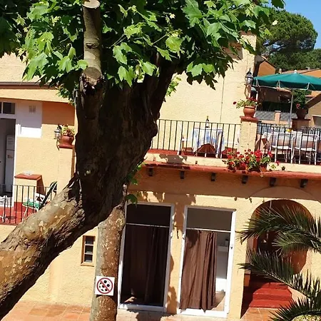 Casa Con Jardin A 30 Metros De La Playa. Vl. Holiday home Palamos