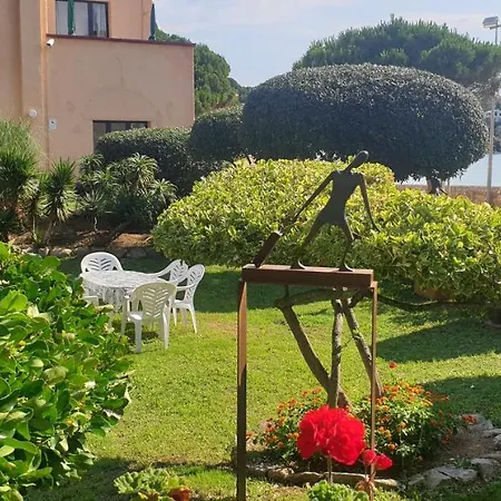 Holiday home Casa Con Jardin A 30 Metros De La Playa. Vl. *