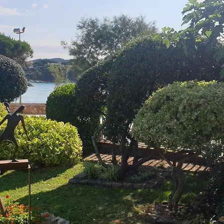 Holiday home Casa Con Jardin A 30 Metros De La Playa. Vl. Palamos