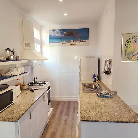 別荘 Casa Con Jardin A 30 Metros De La Playa. Vl. パラモス