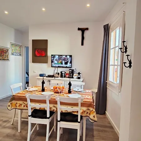 Casa Con Jardin A 30 Metros De La Playa. Vl. بالاموس